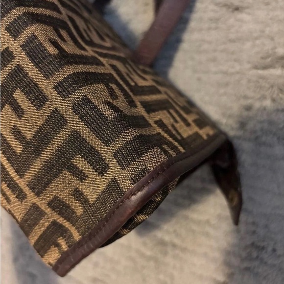 Fendi Black and Brown Logo Tote - Picture 12 of 13